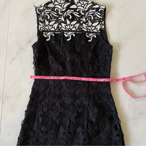 Topshop Floral Embroidered Black/ White Mini Dress - Picture 12 of 16